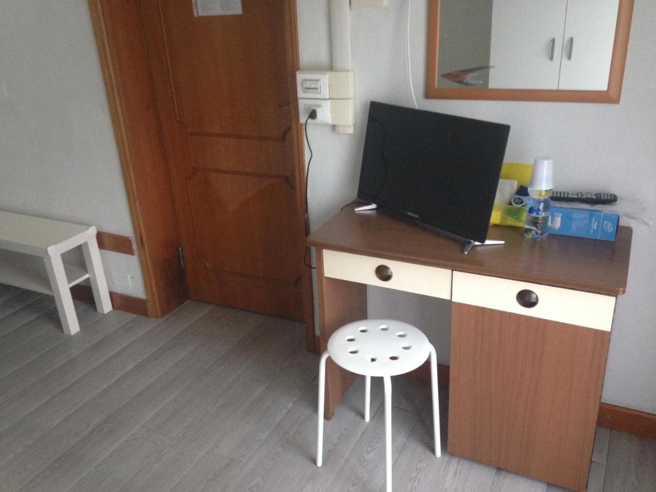 Hotel Carol 3*